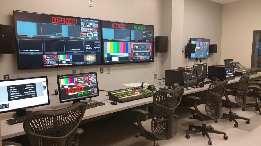 Queens College Tv Control Room Communitek Video Systems Inc